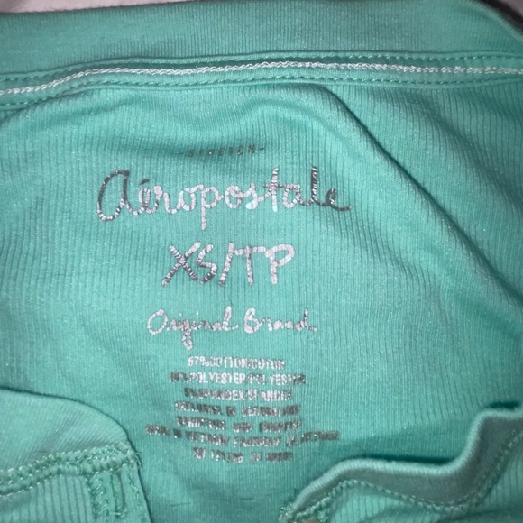 Aeropostale Long-sleeve Top with yellow lettering - Picture 2 of 2